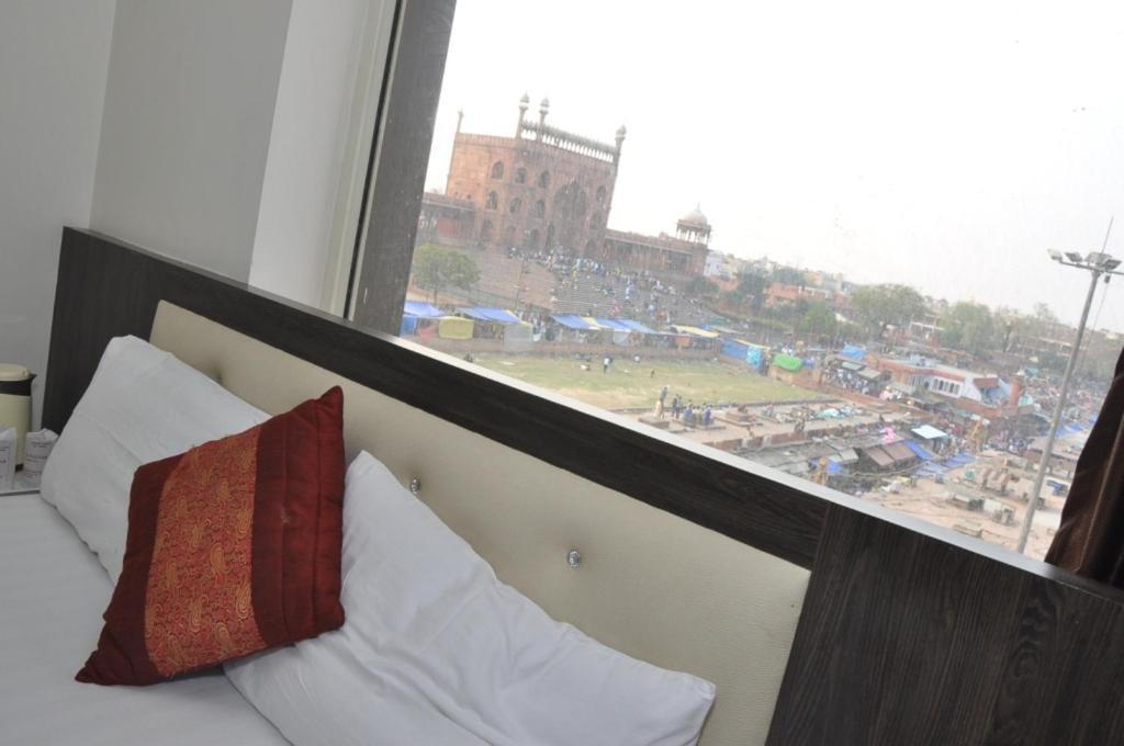 Hotel Al Gulzar Delhi  Exteriör bild